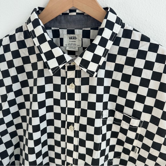 Vans Black and White Checkered Men's Shirt - Picture 2 of 4